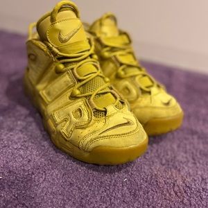 Nike Wheat Uptempo!!